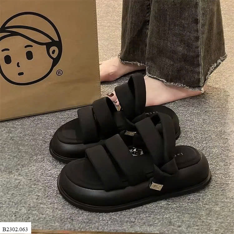 SANDAL ĐẾ BÁNH MÌ NỮ Sỉ 140k
