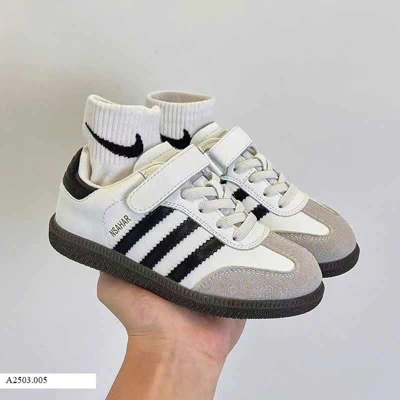 GIÀY THỂ THAO BA SỌC BG    Giá sỉ như sau: sz 26-30: 135k  sz 31-37: 145k 