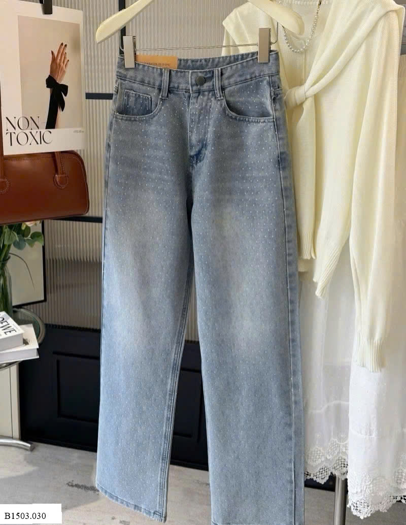 QUẦN JEAN ỐNG ĐỨNG ĐÍNH ĐÁ   Sỉ 195k
