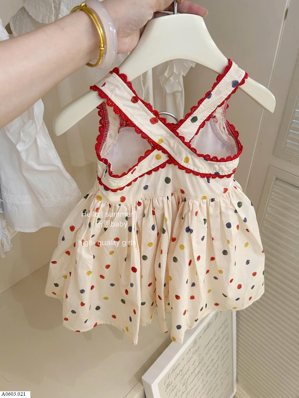 Váy chấm bi Sỉ 126k