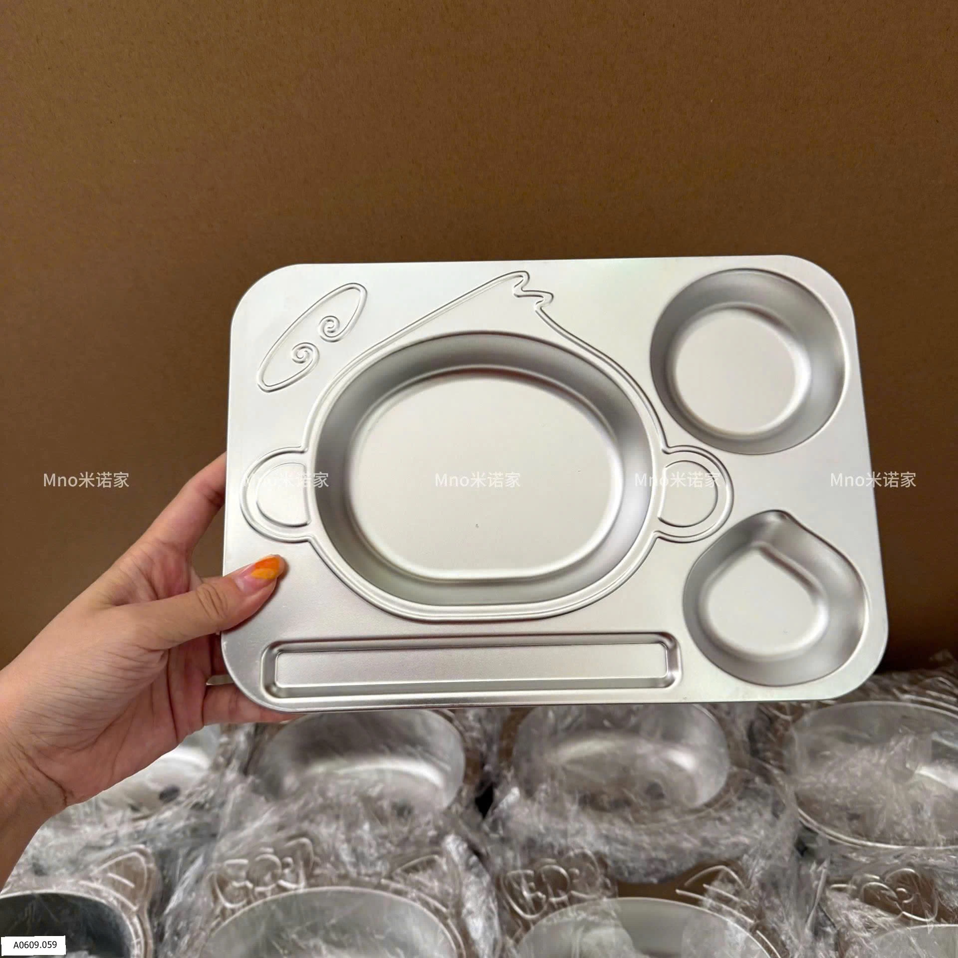 KHAY ĂN CƠM CHIA NGĂN CHO BÉ  Giá sỉ 55k