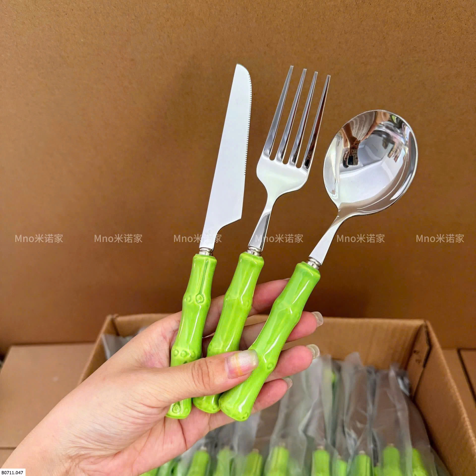 SET DỤNG CỤ ĂN 3 MÓN DAO + THÌA + DĨA MINO   Giá sỉ 69k/set