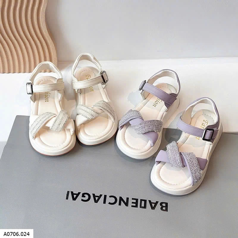 SANDAL QUAI ĐAN CHÉO BG  Sỉ giá  sz 26-31: 138k  sz 32-37: 148k 