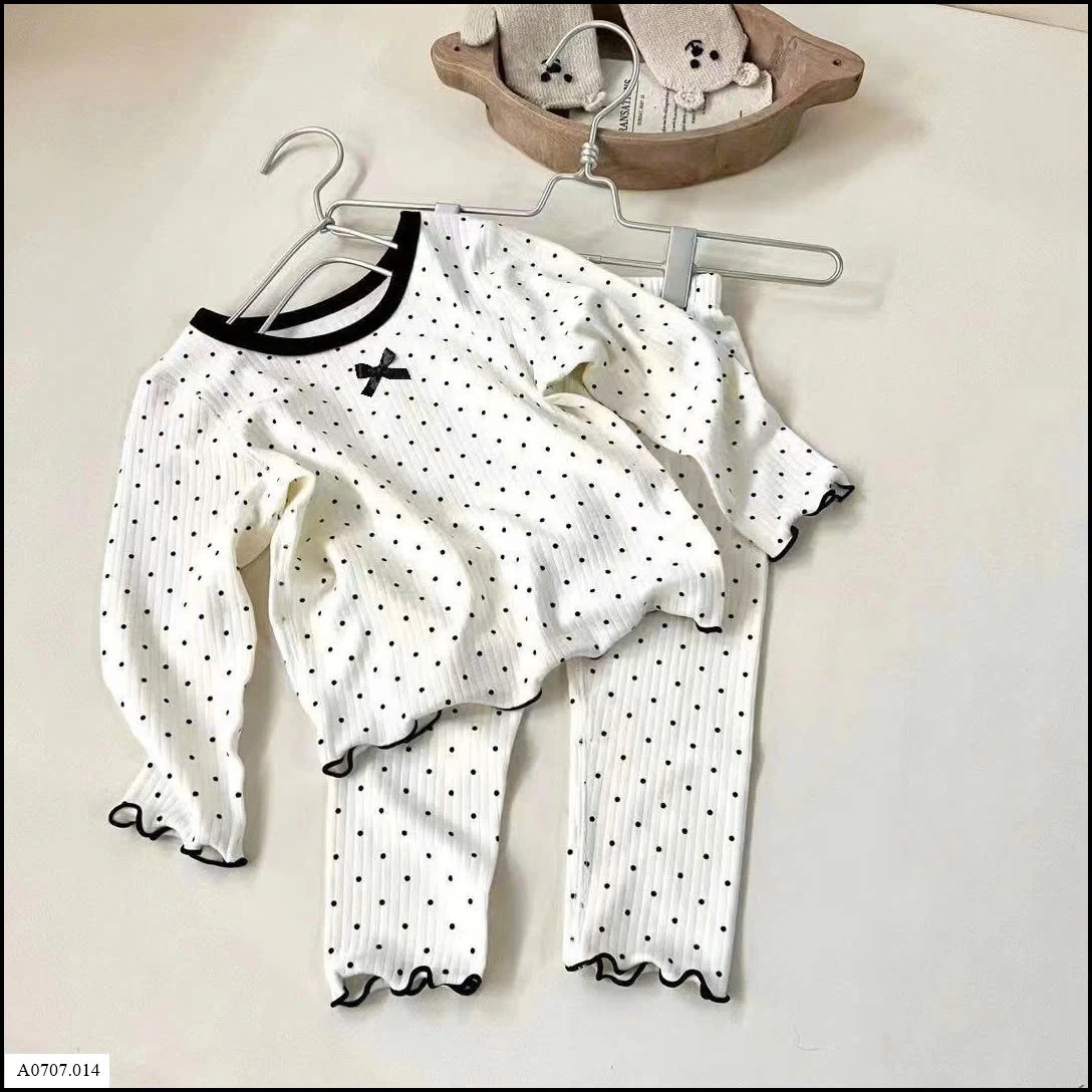 BỘ DÀI CHẤM BI NƠ   Sỉ giá 69k