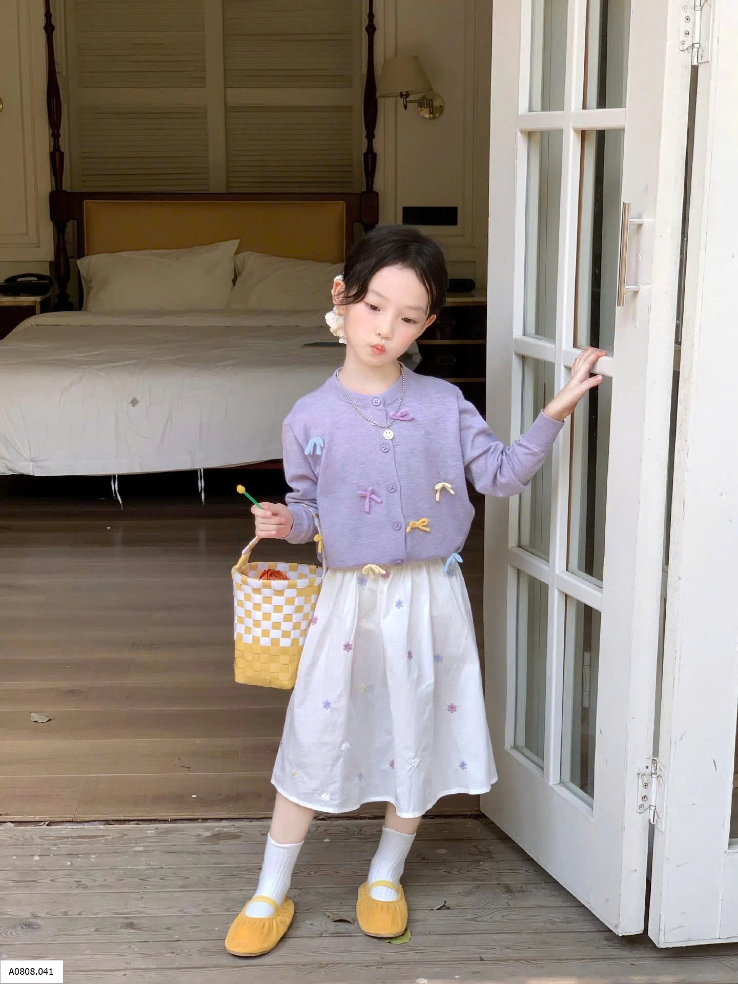 SET ÁO LEN CARDIGAN NƠ MIX CHÂN VÁY DÀI   Sỉ giá  áo: 136k  váy: 128k