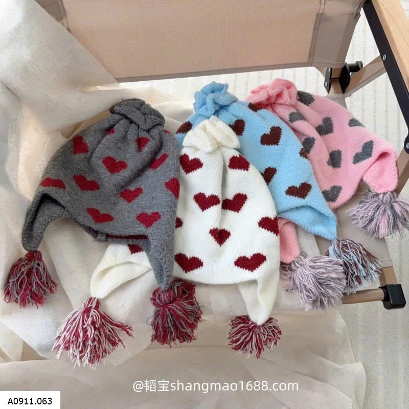 MŨ LEN TIM CHO BÉ   Giá sỉ 77k