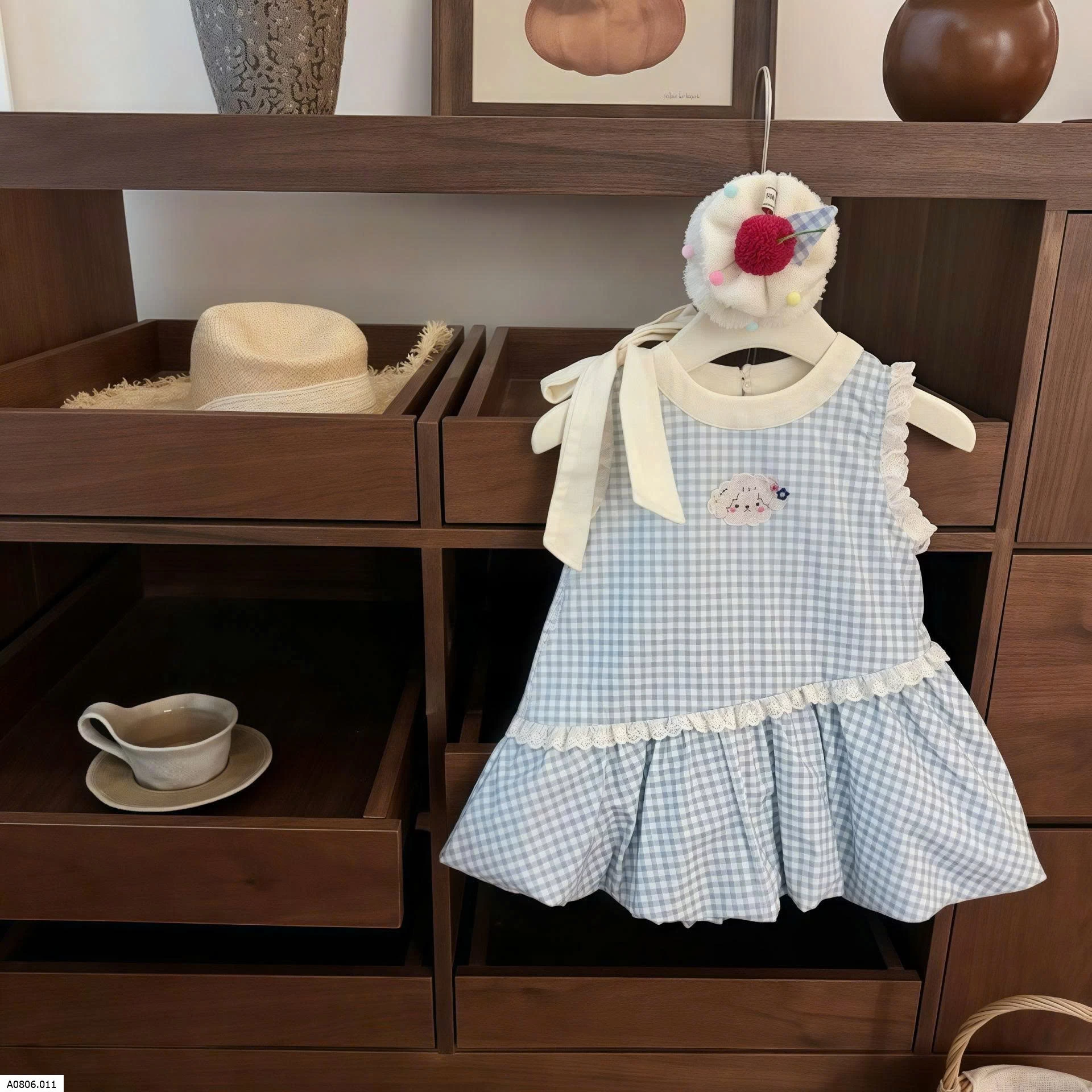 VÁY KẺ KARO BÉ GÁI Sỉ 120k