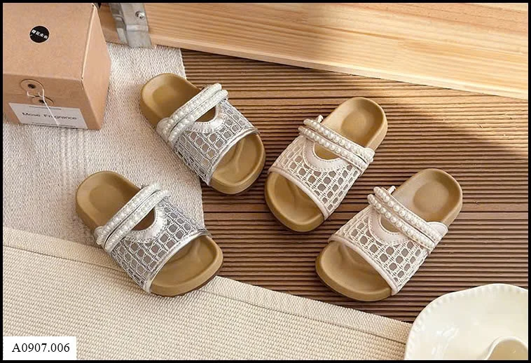DÉP LÊ QUAI LƯỚI PHỐI NGỌC  Sỉ giá sz 26-30: 127k  sz 31-36: 137k