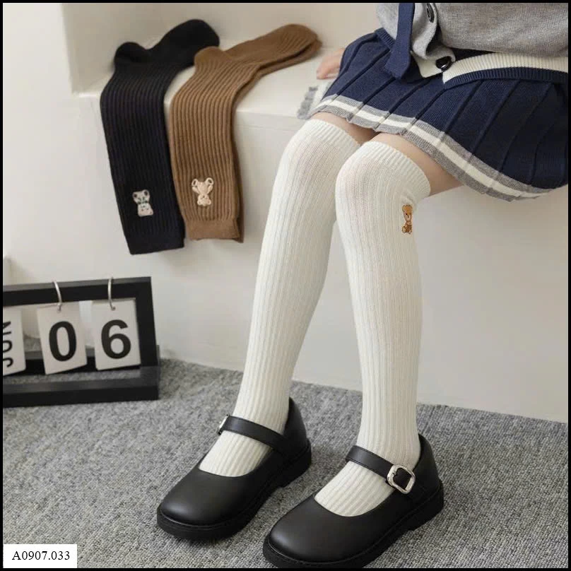 SET 3 ĐÔI TẤT DÀI BÉ GÁI Sỉ giá  25k/1 đôi sỉ từ 3 đôi