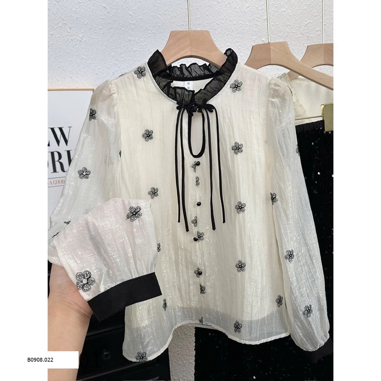 ÁO VOAN TAY DÀI CỔ NƠ  Sỉ 110k