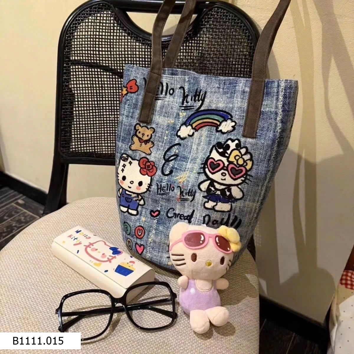 TÚI VẢI DENIM HỌA TIẾT HELLO KITTY Giá sỉ 70k