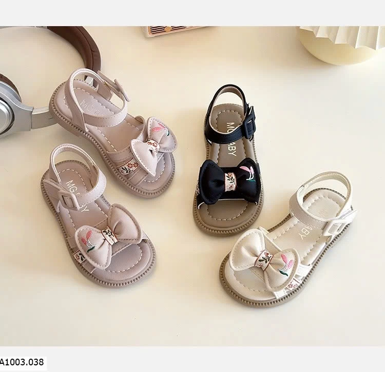 DÉP SANDAL CHO BÉ GÁI   Sỉ  giá sz 22-26: 151k  sz 27-31: 161k 