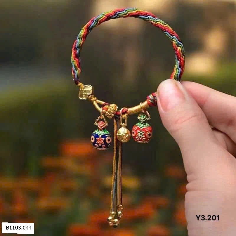 VÒNG TAY NGŨ SẮC   Sỉ 39k 