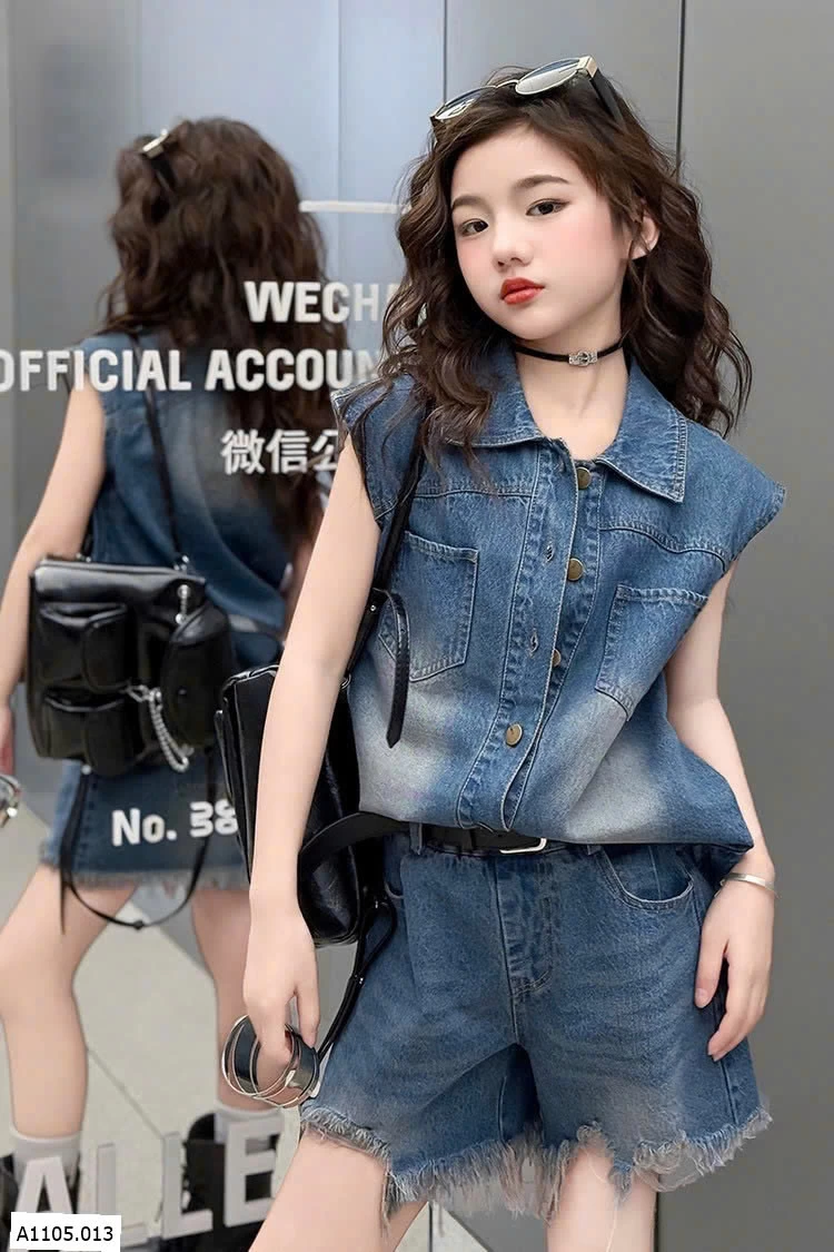 SET ĐỒ DENIM BÉ GÁI  Sỉ giá  set jean: 249k/set  áo trong: 83k 