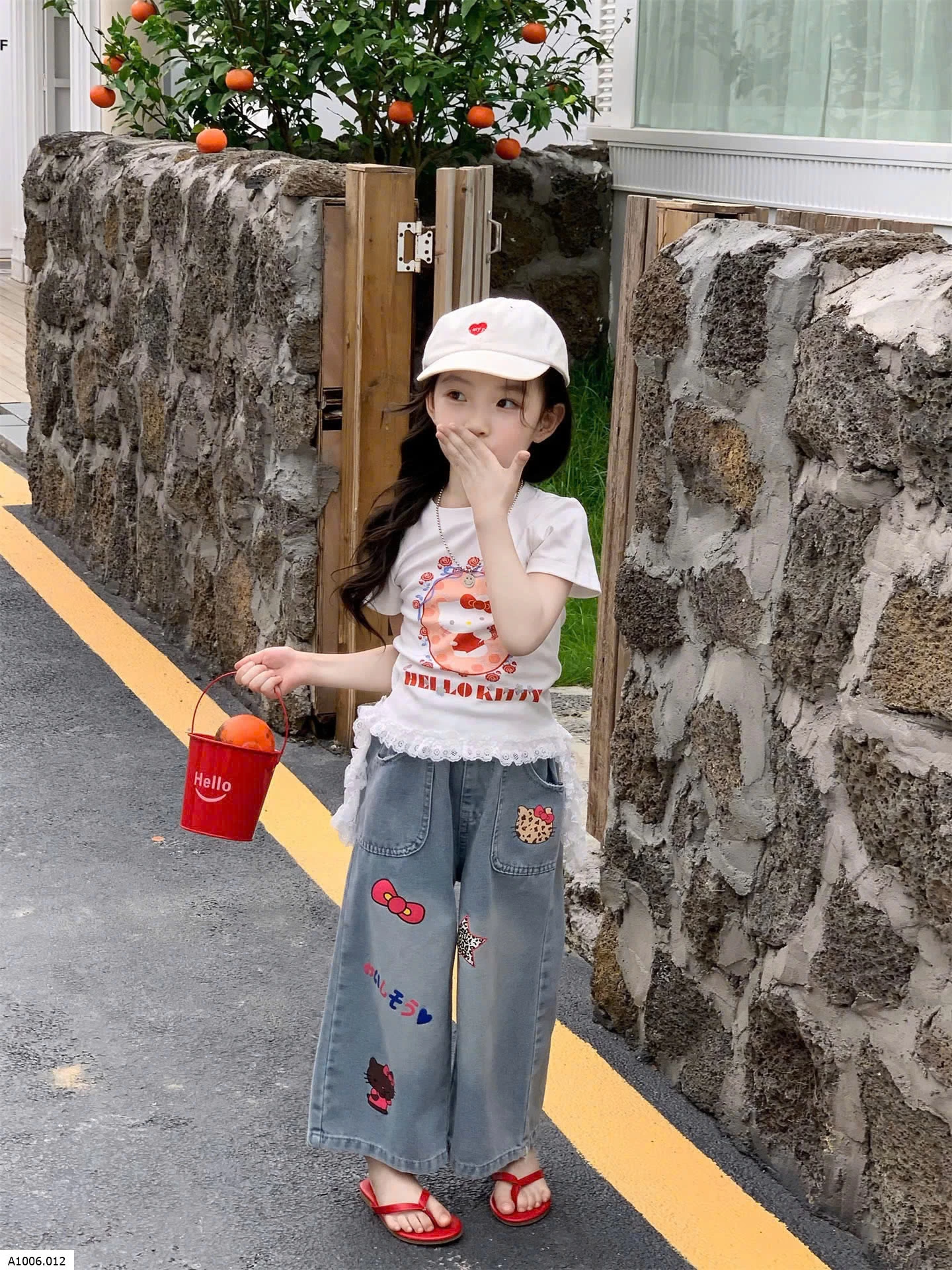 ÁO THUN MIX QUẦN JEAN      Sỉ giá  áo: 108k  quần: 162k 