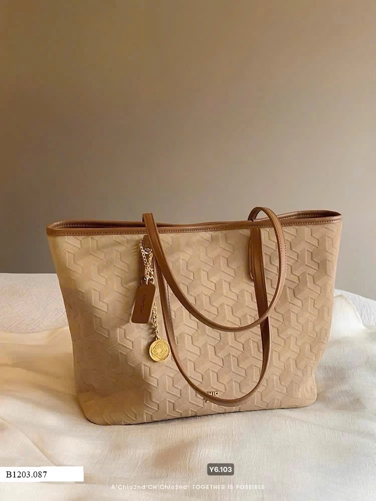 TÚI TOTE ĐỎ ĐẸP NHỨC CÁI NÁCH    Sỉ 255k