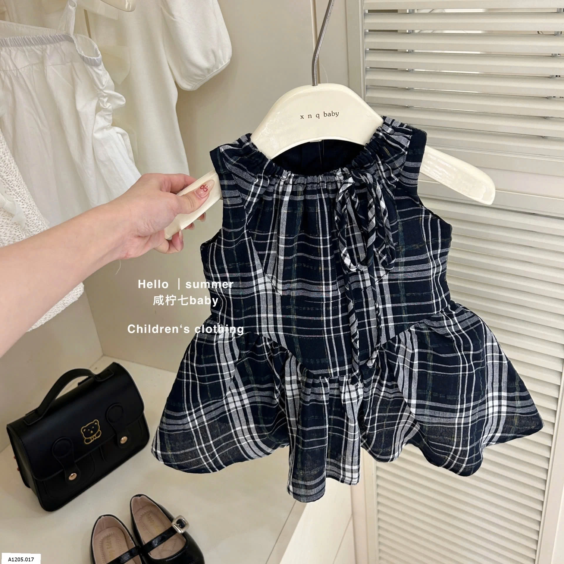     VÁY SÁT NÁCH KẺ CARO BG   Sỉ 160k