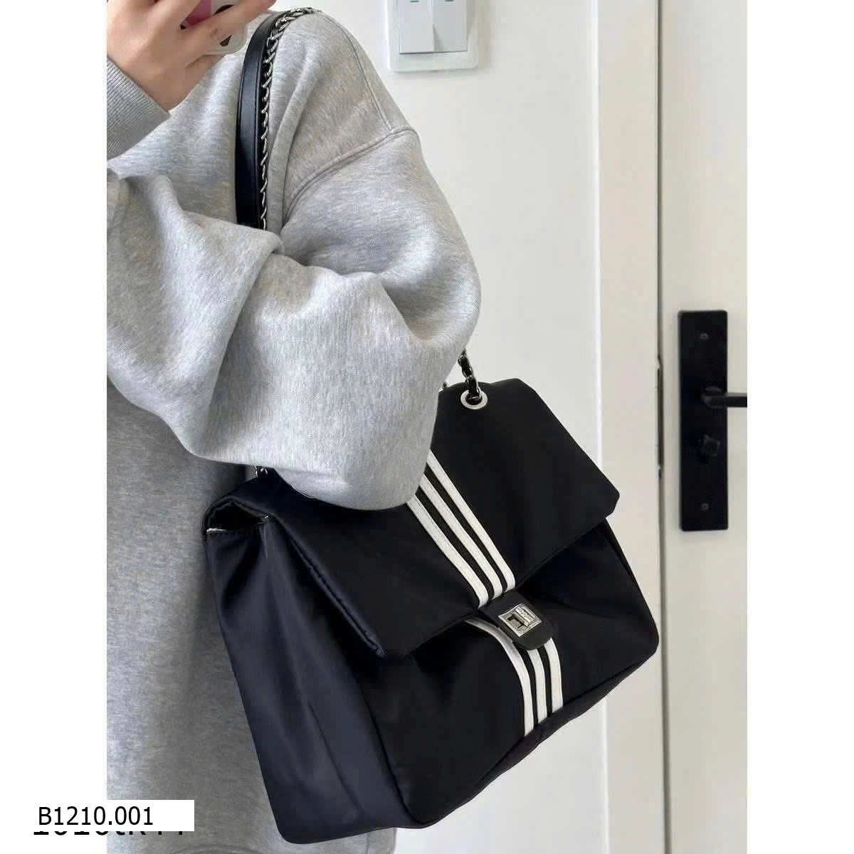 Túi sọc thời trang   Giá sỉ 110k