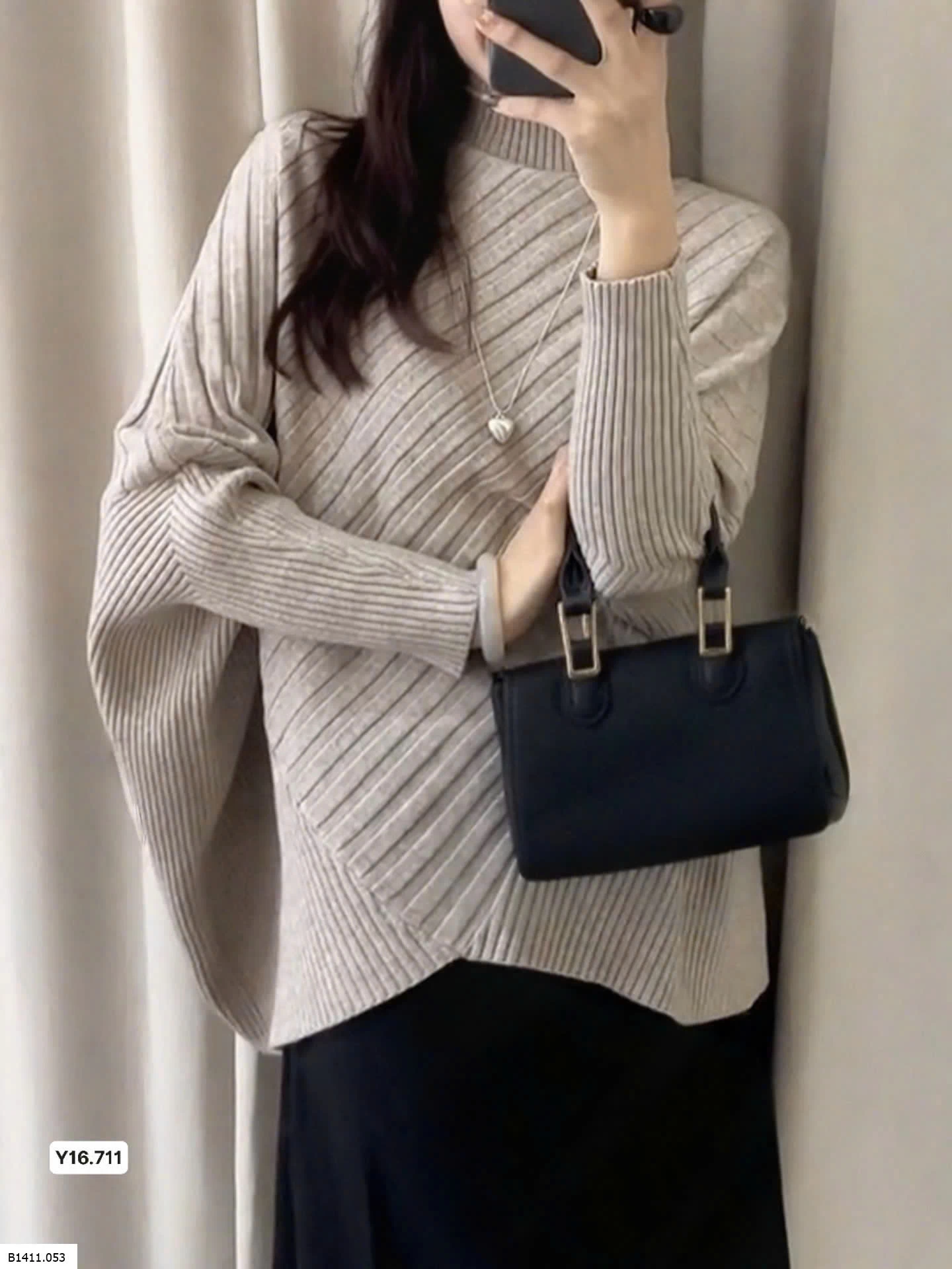 Áo len cổ lọ tay cánh dơi  Giá sỉ 245k