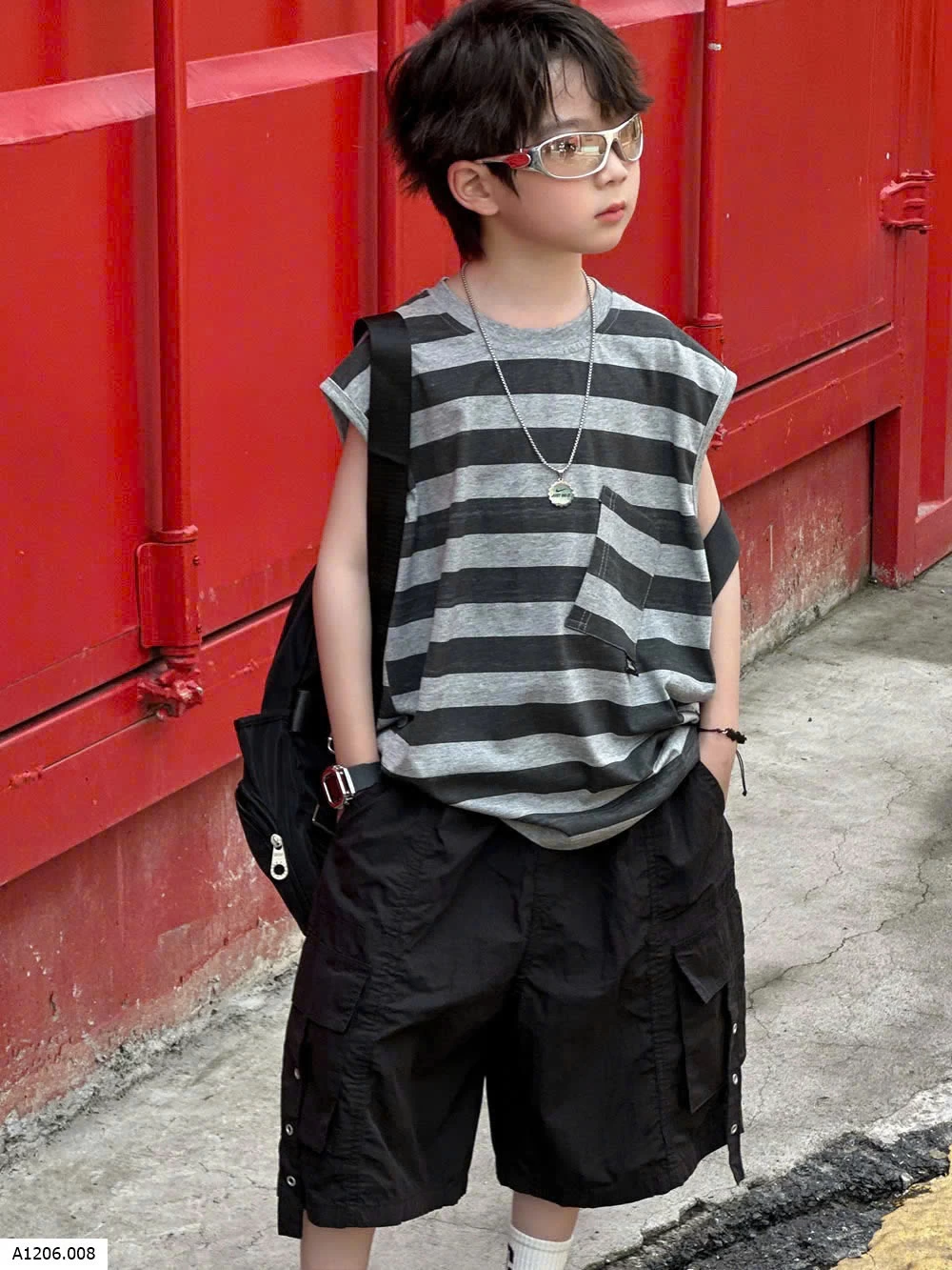 ÁO KẺ SÁT NÁCH BT Sỉ sz 100-150: sỉ 110k  sz 160: sỉ 125k 