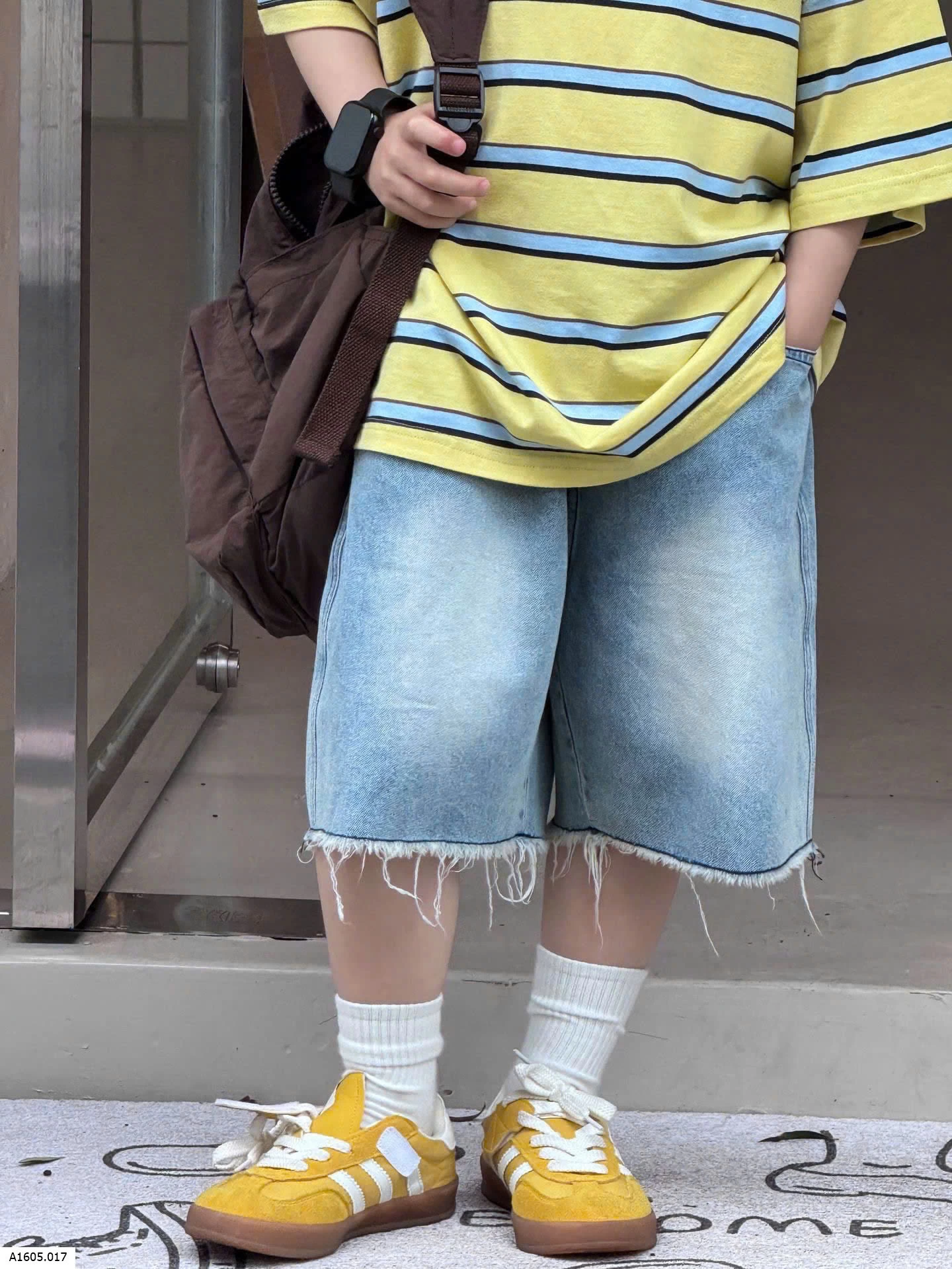 QUẦN SHORT JEAN RÁCH TUA DUA CÁ TÍNH BT Sỉ 176k