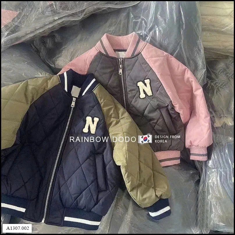 Áo khoác bomber thêu chữ  Sỉ giá 130k
