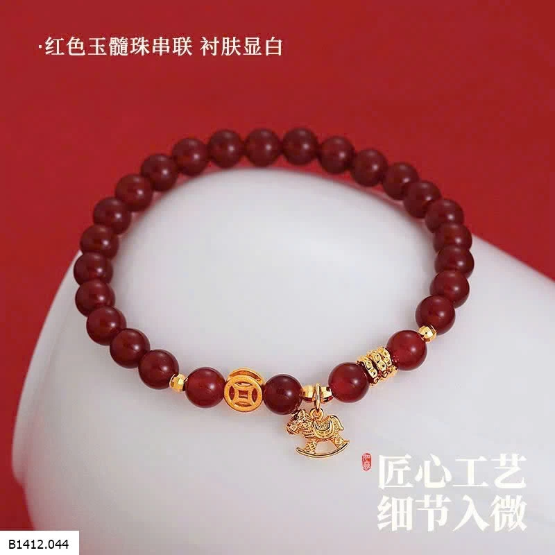 VÒNG TAY GOLICC ĐỎ  Giá sỉ 105k