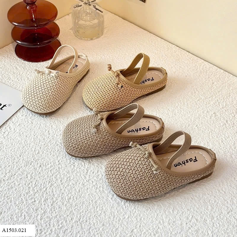 Sandal lưới cói quai chun    Giá sỉ như sau: sz 23-30: 140k Sz 31-34: 150k