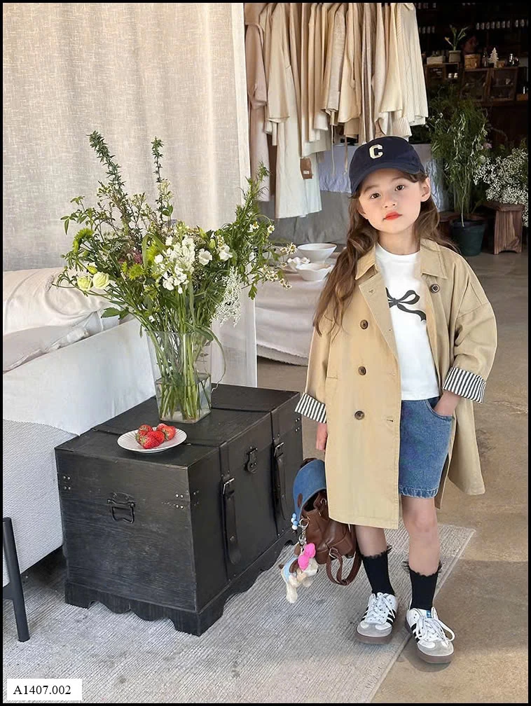 ÁO KHOÁC DÁNG DÀI AMBBKIDS Sỉ giá sz 90-150: 230k  sz 160: 250k 