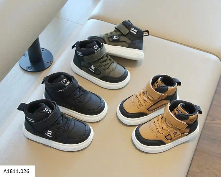 GIÀY THỂ THAO CAO CỔ QUAI DÁN Giá sỉ sz 21-26 giá 130k sz 27-32 giá 140k