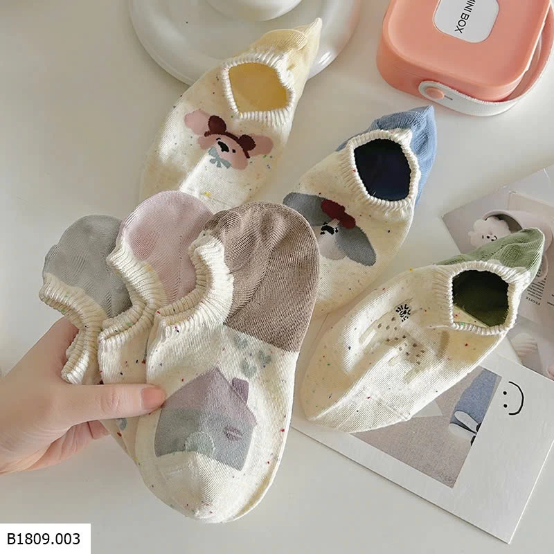 COMBO 10 ĐÔI TẤT XUẤT HÀN    Giá sỉ 48k/1 set 10đ