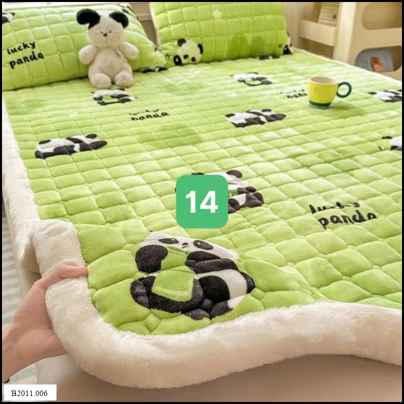 NỆM LÓT LÔNG CỪU SỮA (M01 - M20) Giá sỉ sz 120x200 giá 182k  sz 150x200 giá 213k  sz 180x200 giá 240k  sz 200x220 giá 283k  Vỏ gối rời giá 97k/ cặp 