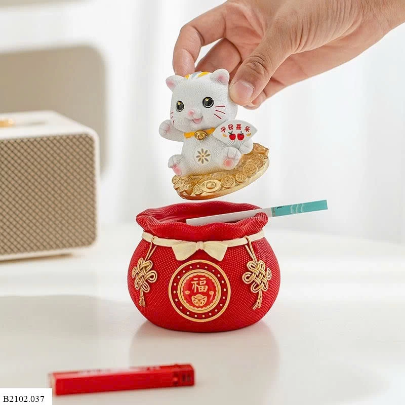 GẠT TÀN MÈO MAY MẮN KÈM NẮP   Sỉ 63k