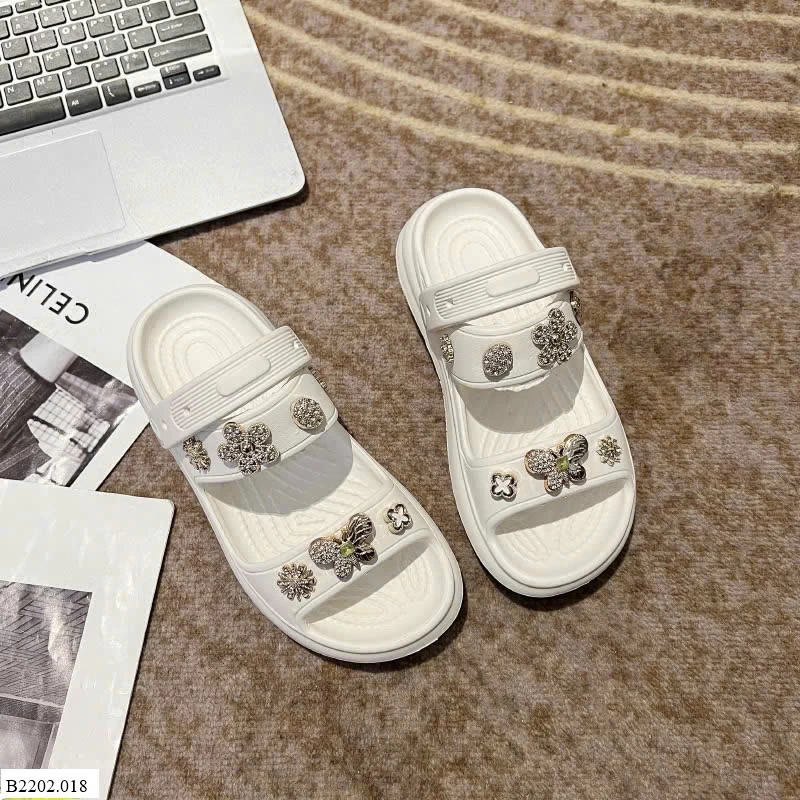 SANDAL ĐÍNH STICKER    Sỉ 105k