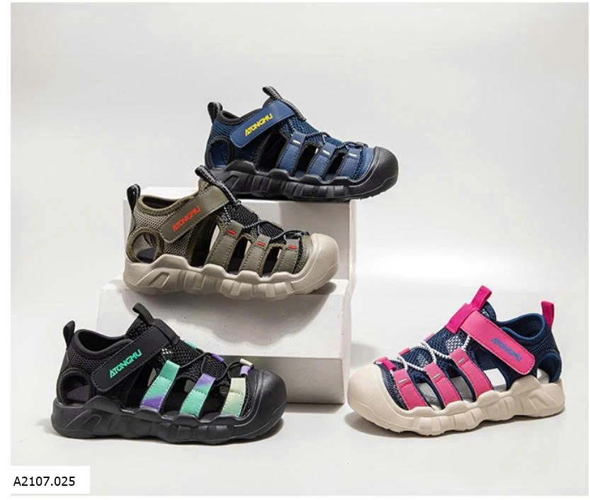 SANDAL THỂ THAO BÉ Sỉ 26-31: 136K 32-37:  140K