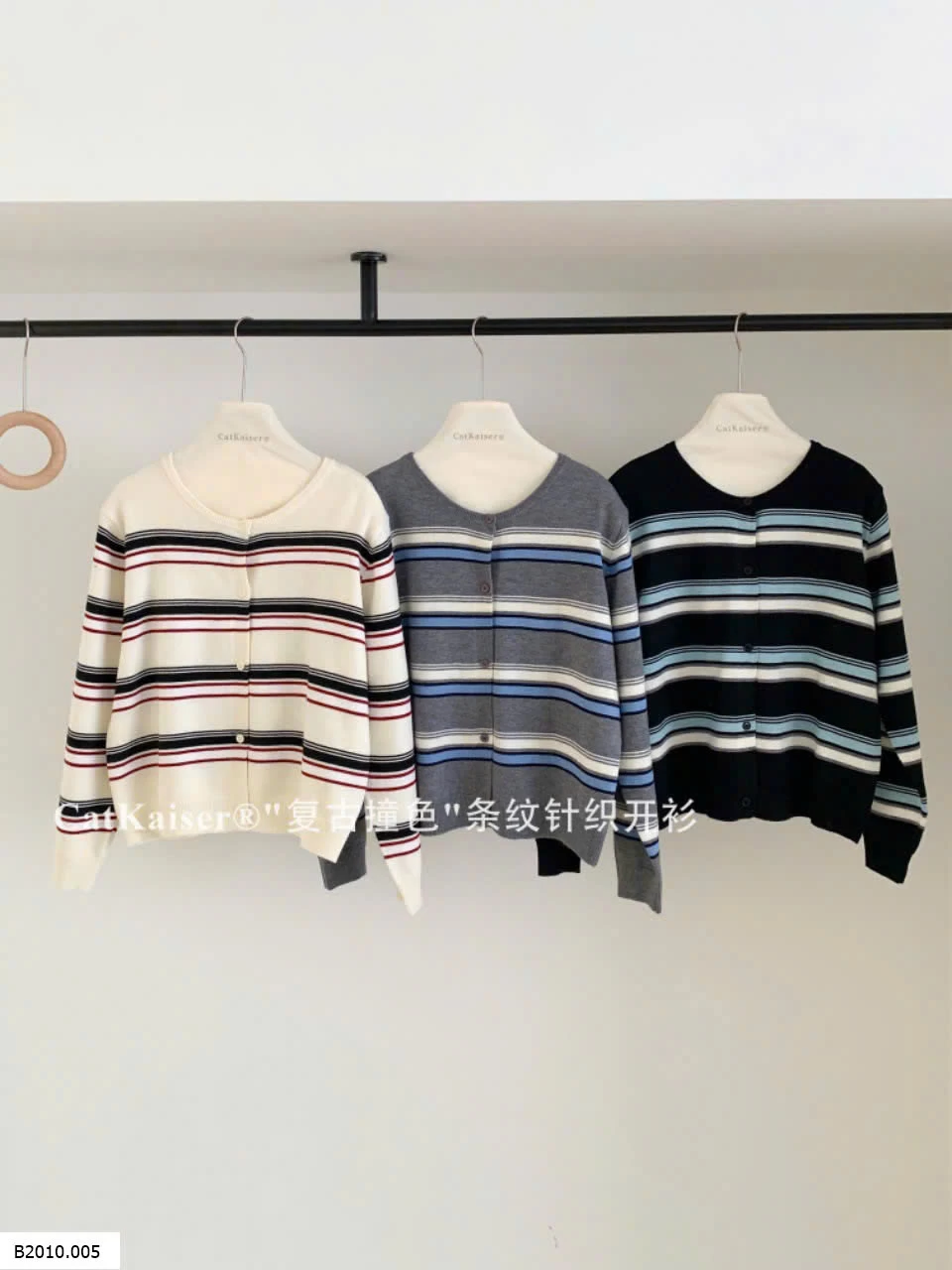 ÁO CARDIGAN KẺ CatKaiser Giá sỉ 164k