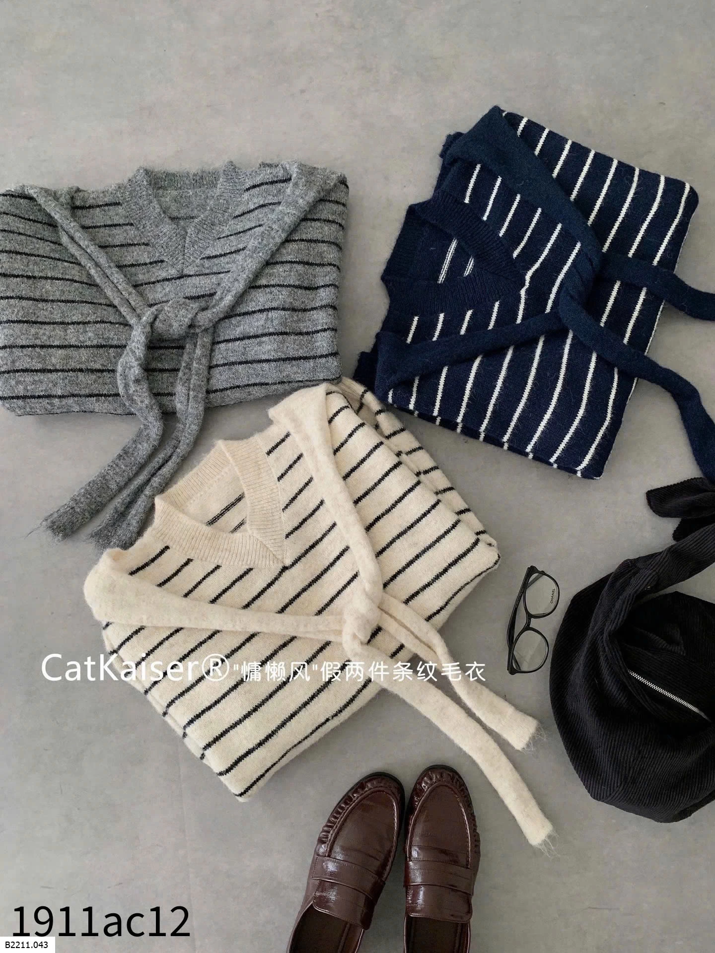 ÁO LEN KẺ KÈM KHĂN CATKAISER  Giá sỉ 215k