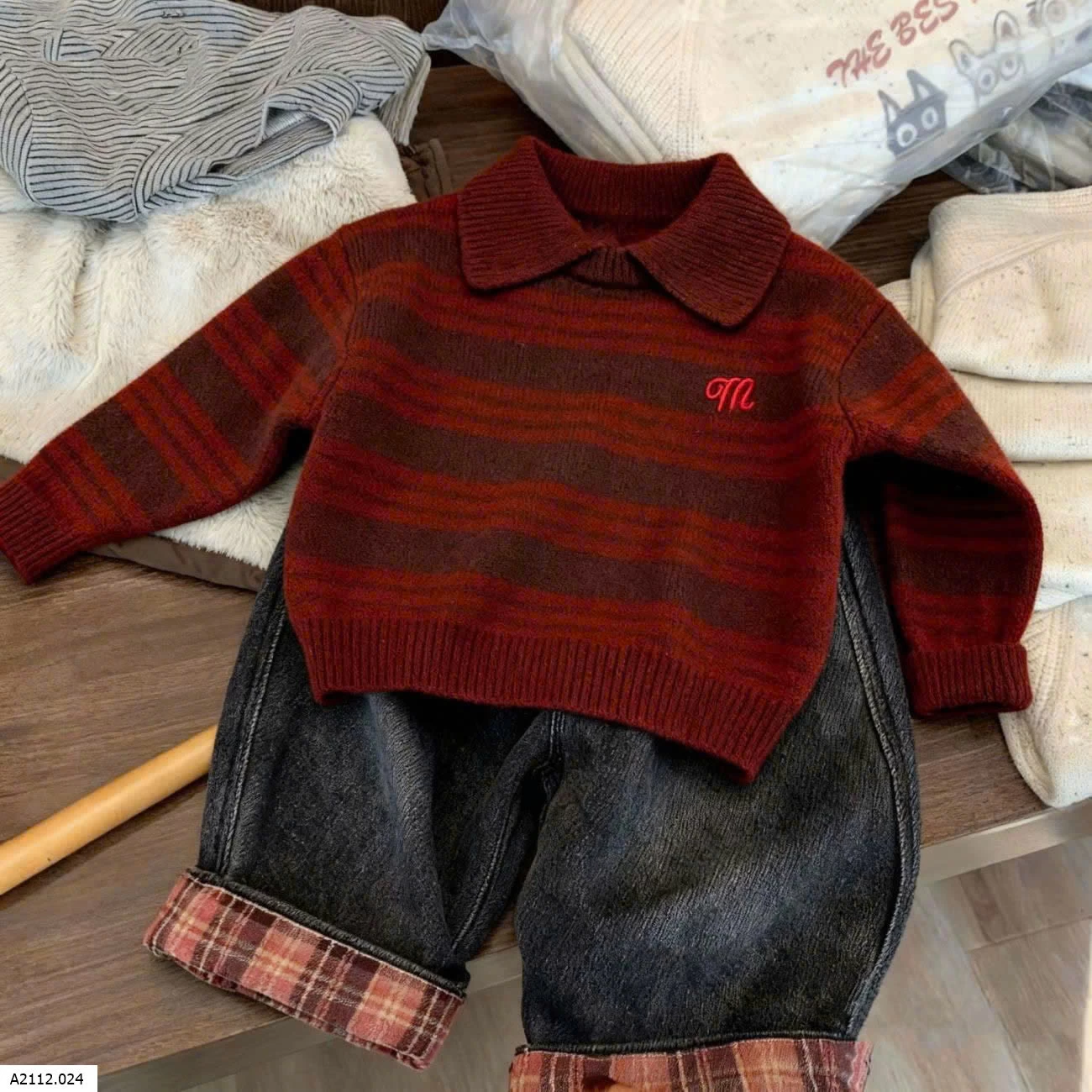 ÁO LEN CỔ POLO ĐỎ THÊU CHỮ BT Giá sỉ 170k