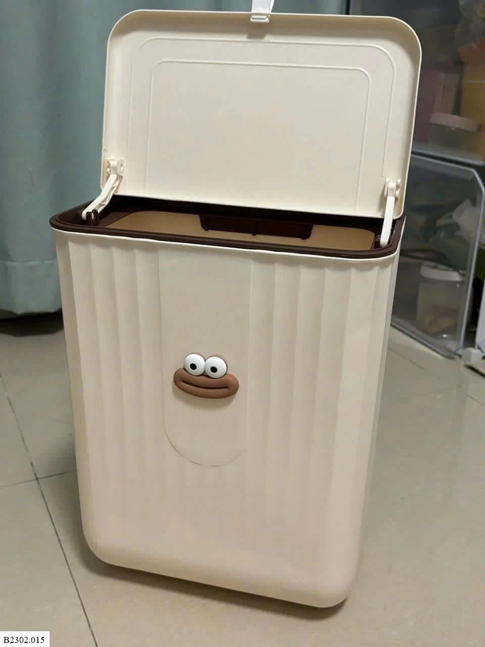 ĐỰNG RÁC NHÀ BẾP Giá sỉ như sau: loại to 12L : 89k  loại nhỏ 8L : 75k