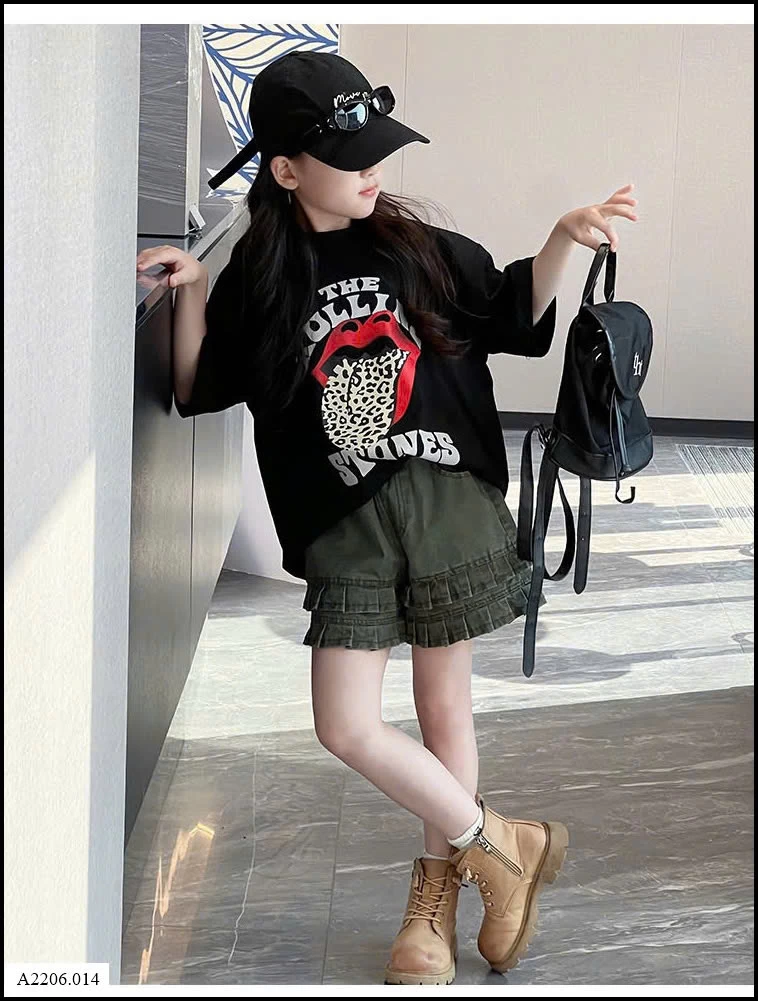 SET ÁO PHÔNG ĐEN MIX SHORT BÈO BG Sỉ giá áo: 136k  quần: 177k 