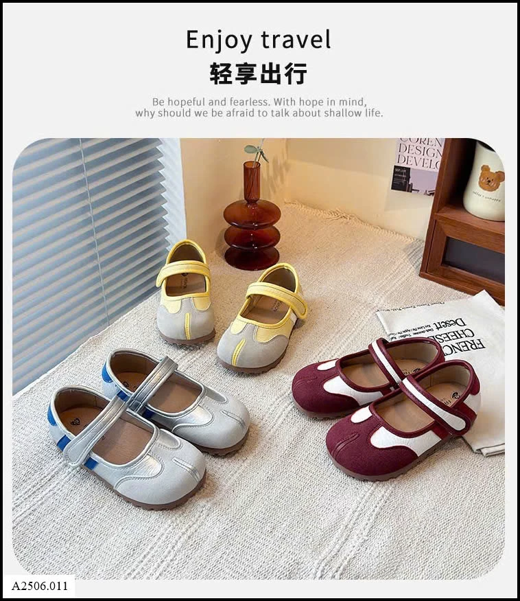 GIÀY BÚP BÊ XẺ MŨI   Sỉ giá sz 23-25: 133k  sz 26-30: 143k  sz 31-34: 153k 