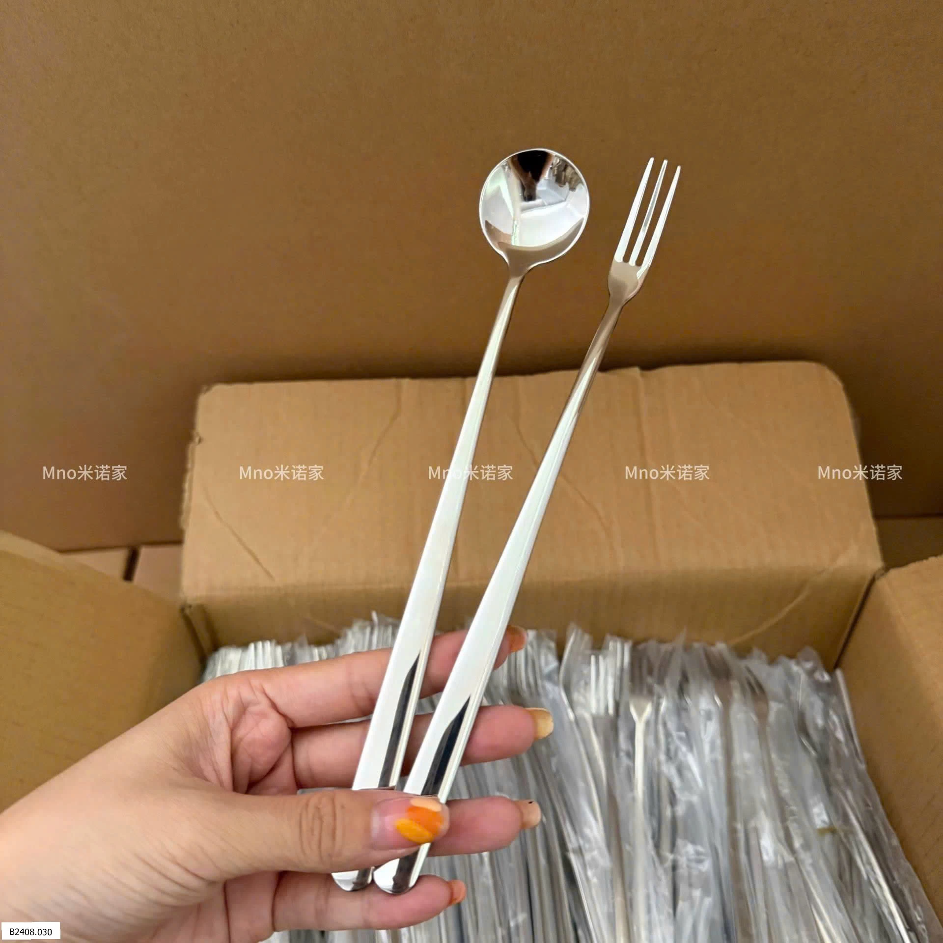 SET THÌA NĨA GIA DỤNG CÁN DÀI   Giá sỉ 50k/set 2c mix 