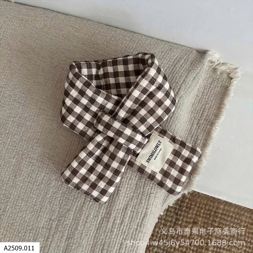 Khăn quàng cổ chần bông style Hàn    Giá sỉ 65k