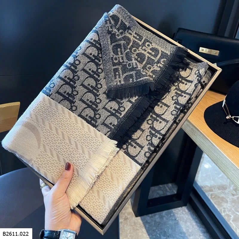 KHĂN CHOÀNG NỮ BẢN TO  Giá sỉ 95k