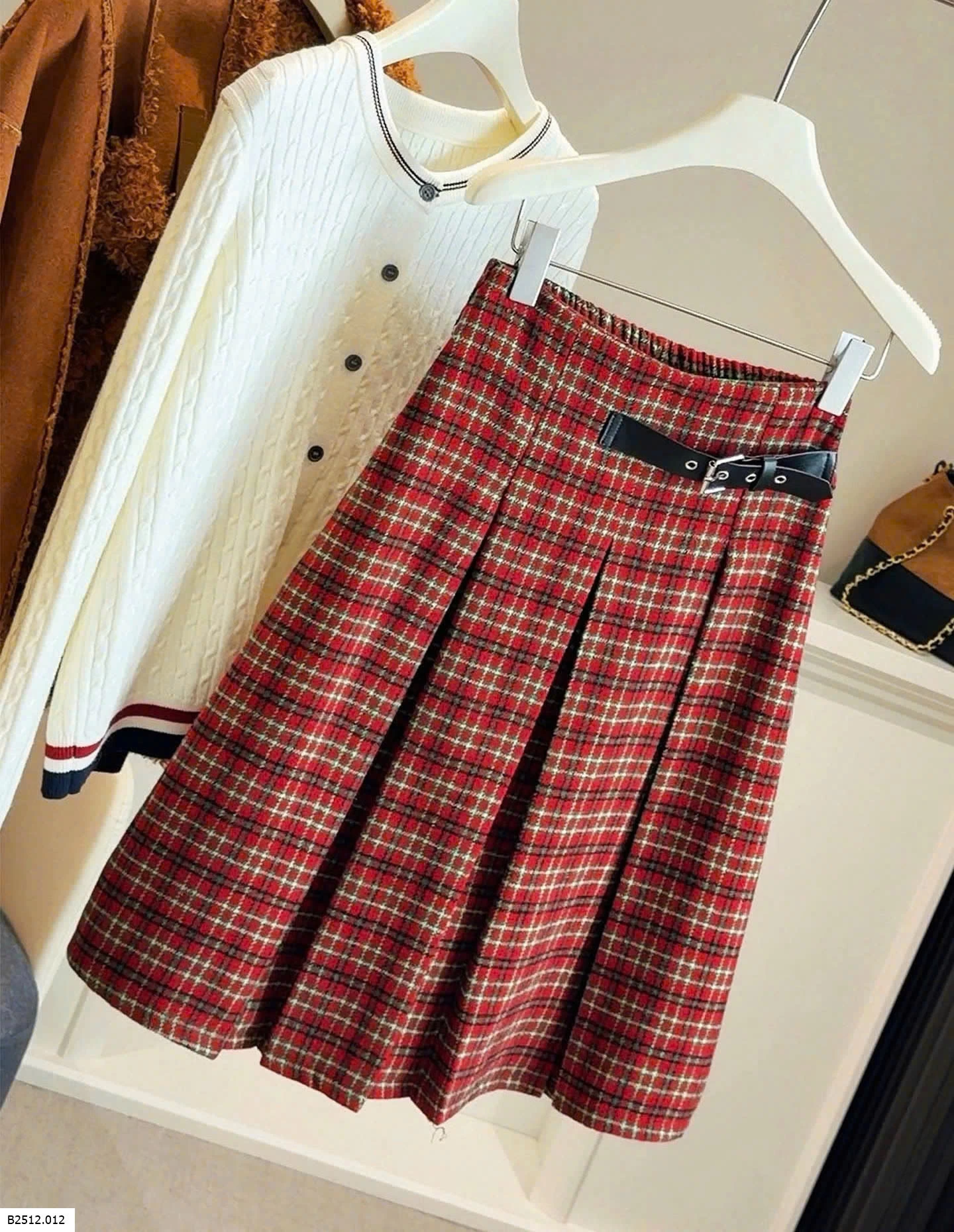 CHÂN VÁY CARO ANNA  Giá sỉ 245k