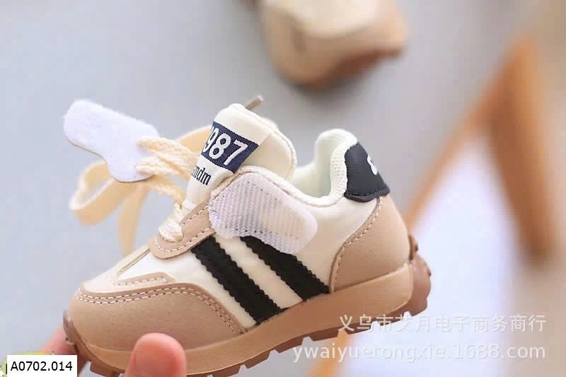GIÀY KẺ SỌC CHO BÉ Sỉ 105k