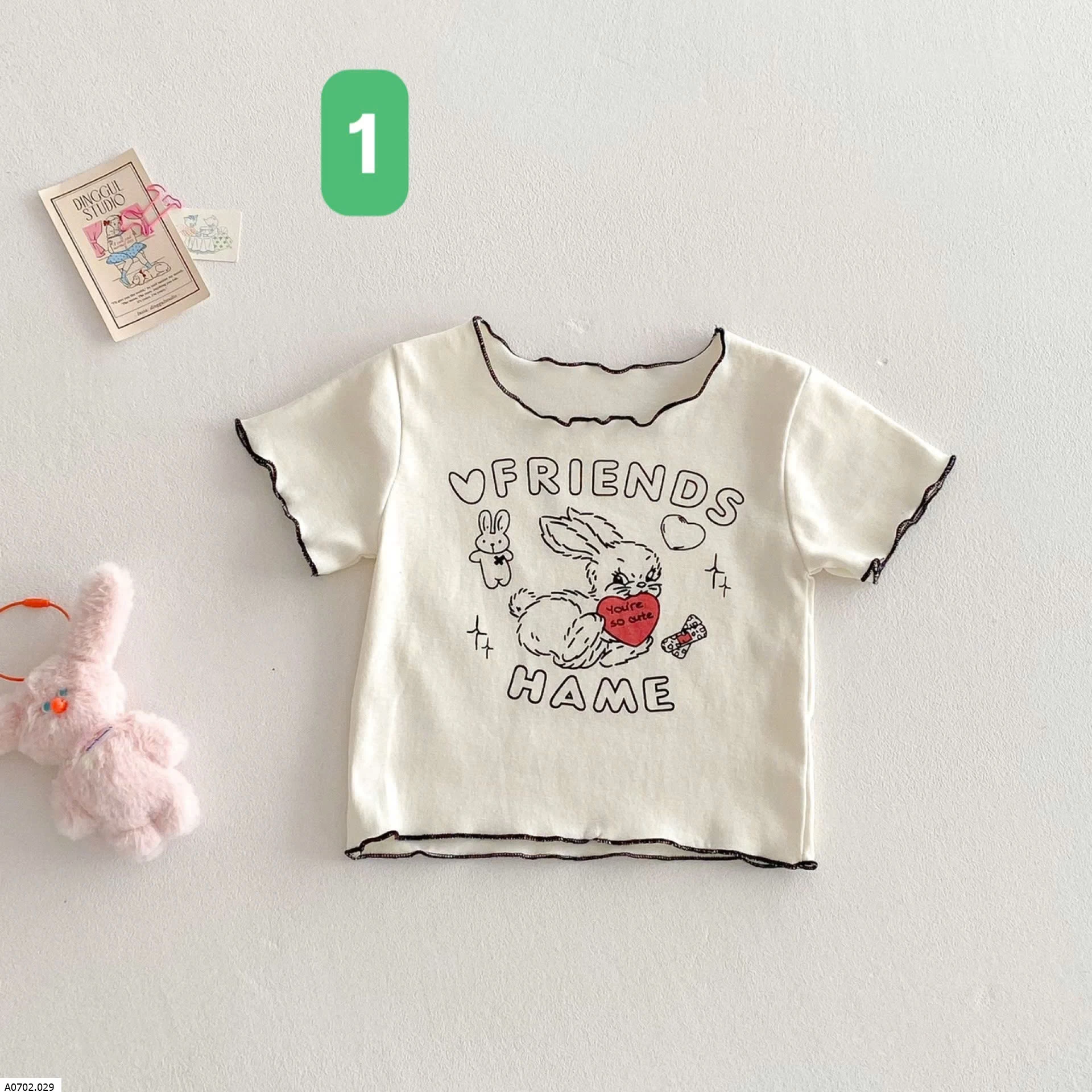 SET ÁO THUN MIX CHÂN VÁY NƠ     giá sỉ như sau áo: 71k  váy: 74k 