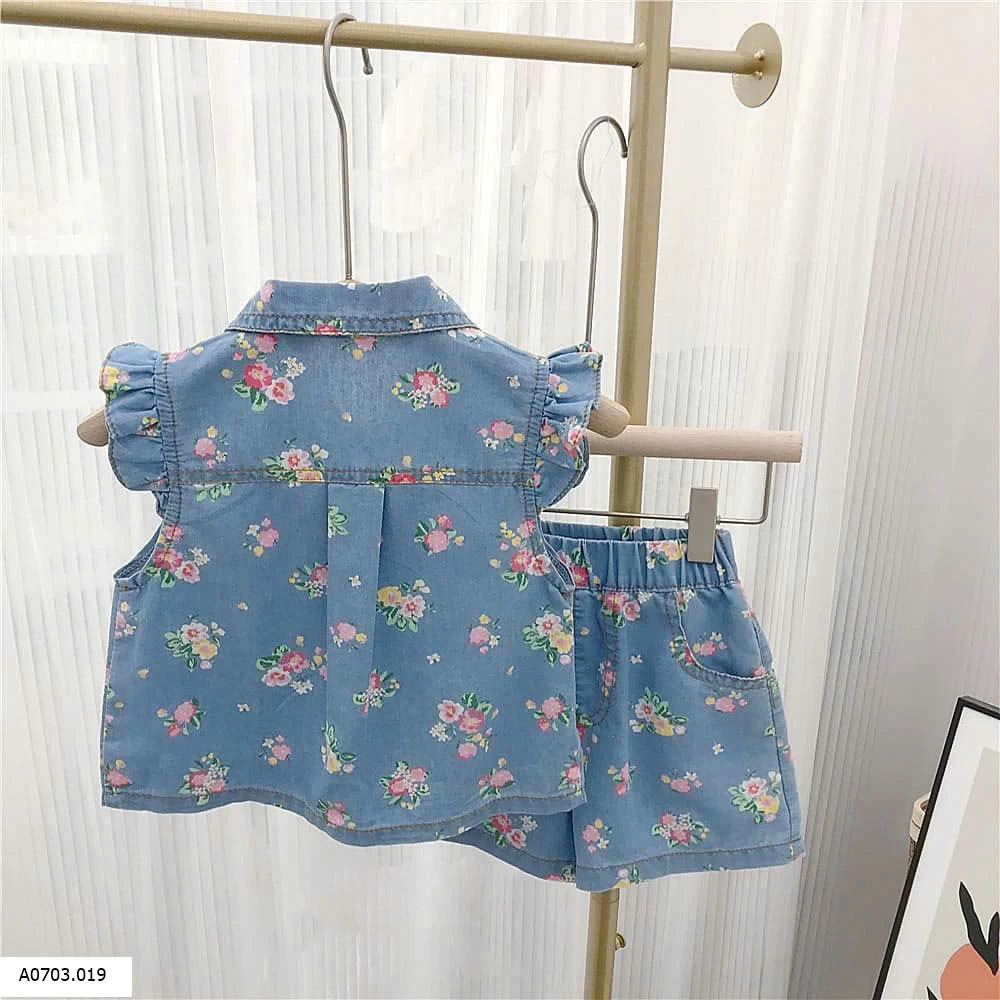 SET DENIM CÁNH TIÊN CỰC ĐẸP Sỉ giá 136k/1 set chất demi mềm k phải jean ạ 