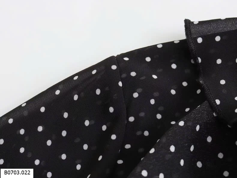 ÁO HÃNG KASLEAD HỌA TIẾT CHẤM BI      Sỉ 198k 
