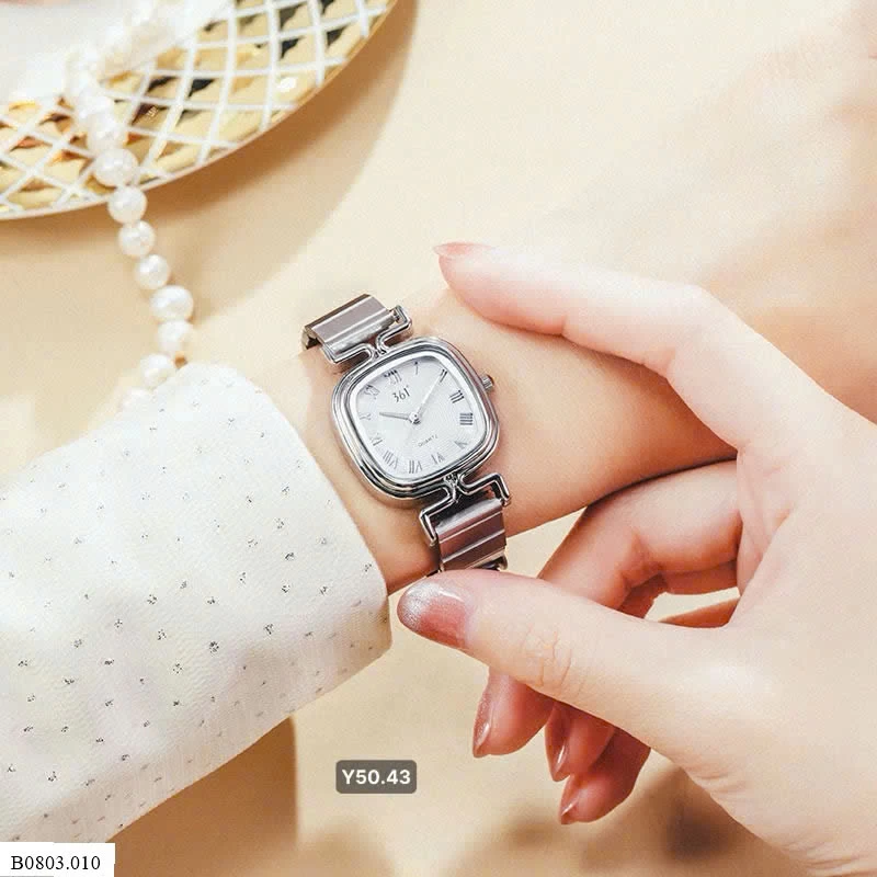 Đồng hồ 361° dành cho nữ Sỉ 285k